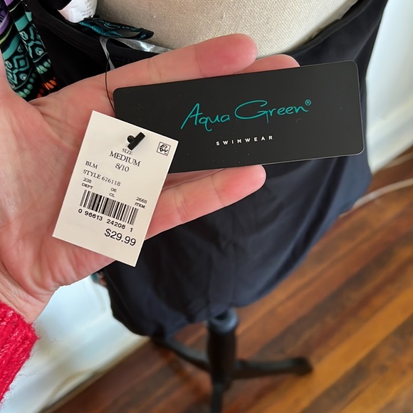 NWT - Swim top - halter top - Medium - Picture 7 of 7